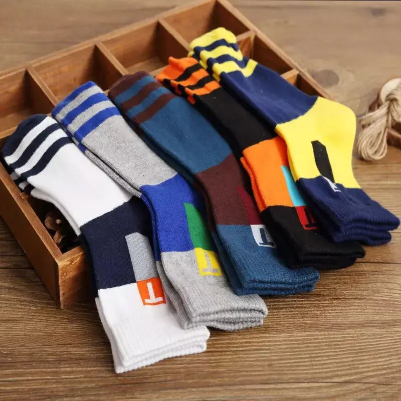 🧦【10 párů】Prodyšné, odolné vůči zápachu a absorbující pot sportovní ponožky pro muže