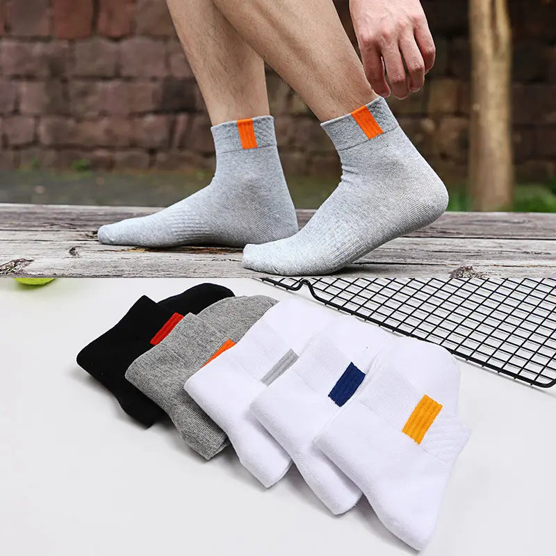 🧦【10 párů】Prodyšné, odolné vůči zápachu a absorbující pot sportovní ponožky pro muže